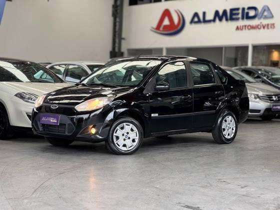 FORD FIESTA 1.6 MPI SEDAN 8V FLEX 4P MANUAL